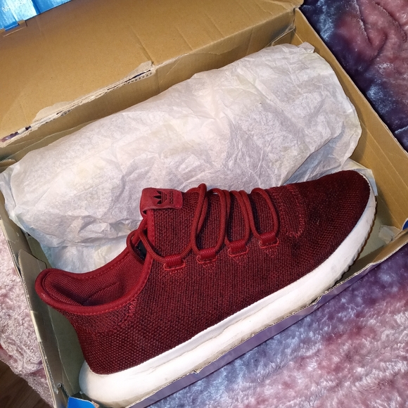 Burgundy Tubular Shadow - Picture 1 of 4